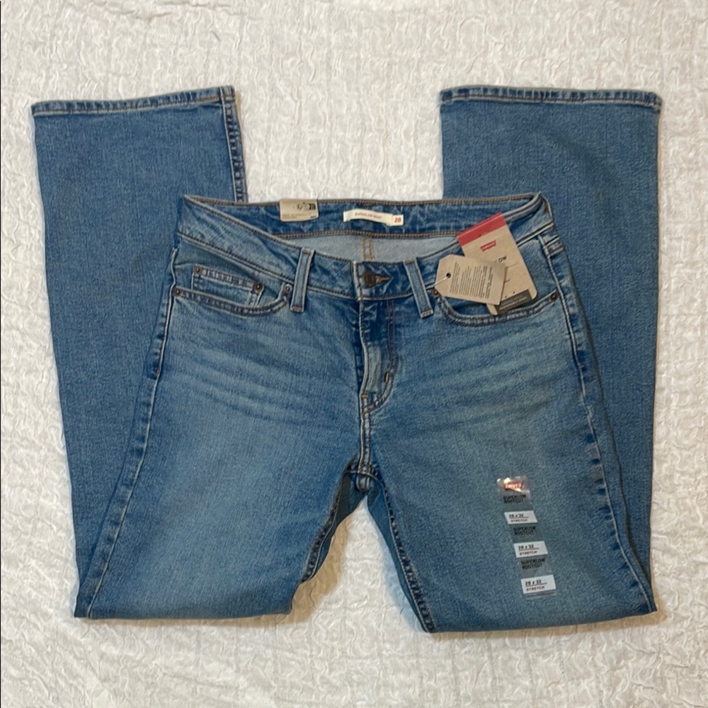 NWT Levi's SuperLow Bootcut 28x32